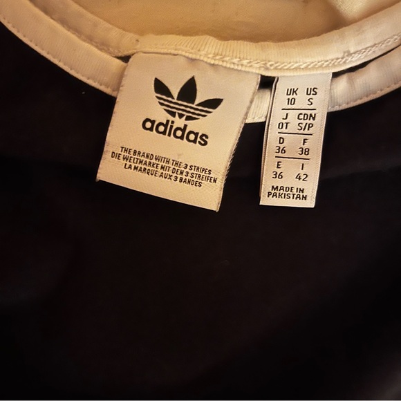 Adidas Top - Picture 3 of 3